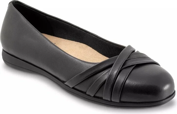 Trotters Daphne SlipOn