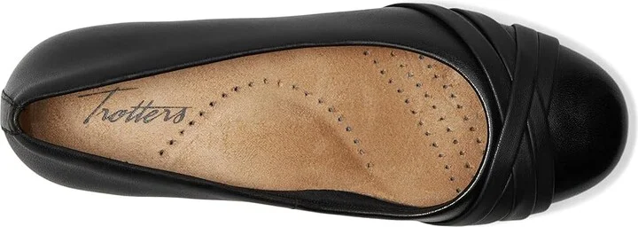 Trotters Daphne Women's Flat Shoes Black : 11 WW (EE), Leather - Image 2