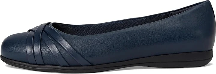 Trotters Daphne Women's Flat Shoes Navy : 9.5 W (D), Leather - Image 6