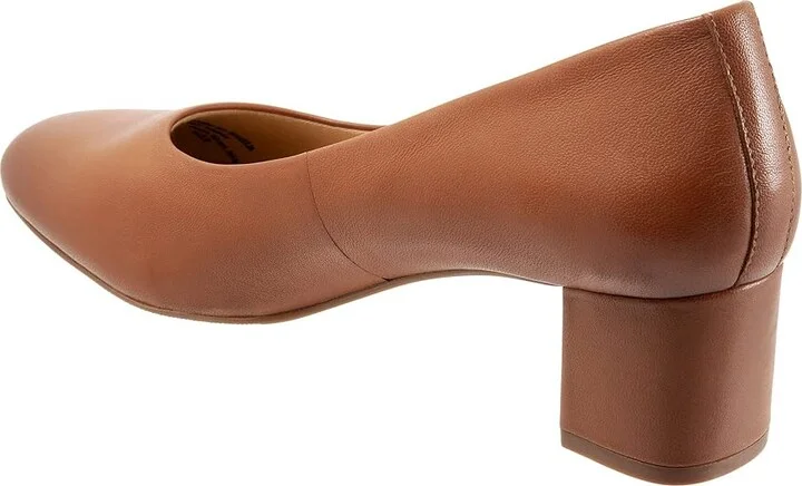 Trotters Daria High Women's Heels Luggage : 5.5 M (B), Suede - Image 4