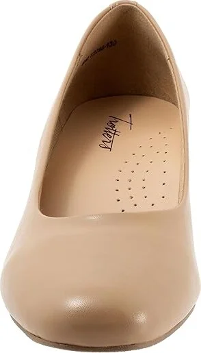 Trotters Daria High Women's Heels Nude : 9.5 WW (EE), Leather - Image 5