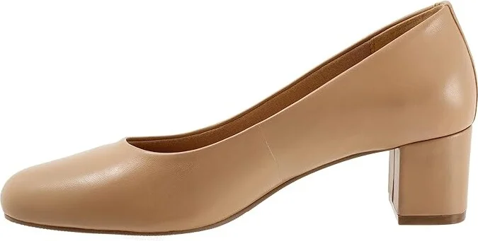 Trotters Daria High Women's Heels Nude : 9.5 WW (EE), Leather - Image 6