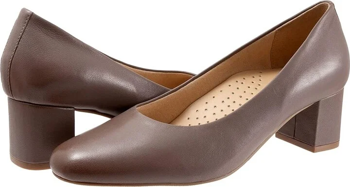 Trotters Daria High Women's Heels Taupe : 12 W (D), Suede