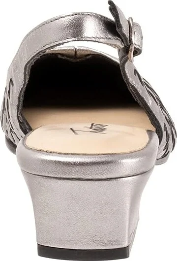 Trotters Dea Woven Women's Shoes Pewter : 7 WW (EE), Leather - Image 4