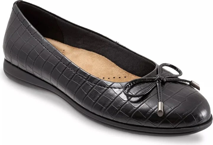 Black Croc Print