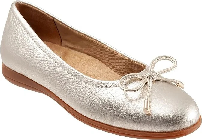Trotters Dellis Women's Shoes Champagne Metallic Leather : 10.5 N (AA)