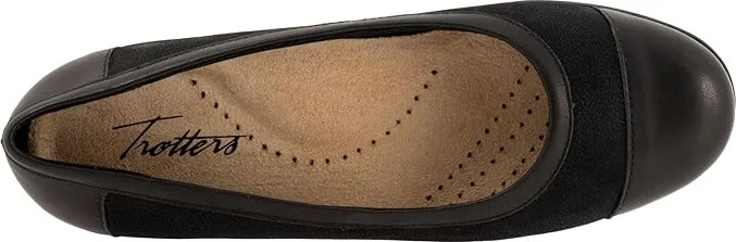 Trotters Delmara Women's Flat Shoes Black Nubuck : 9 M (B), Leather - Image 2