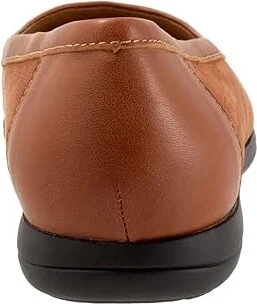 Trotters Delmara Women's Flat Shoes Luggage Nubuck : 9 W (D), Leather - Image 4