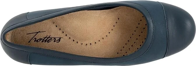 Trotters Delmara Women's Flat Shoes Navy Nubuck : 12 M (B), Leather - Image 2