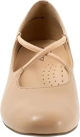 Trotters Demi High Women's Heels Nude : 6 WW (EE), Synthetic - Image 5
