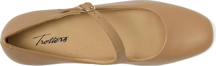 Trotters Desna High Women's Heels Beige : 12 W (D), Leather/Rubber - Image 2