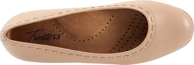 Trotters Dixie Women's Shoes Nude : 9.5 M (B), Leather - Image 2