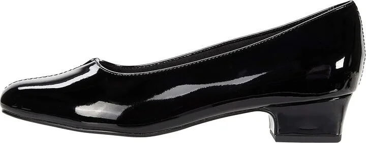 Trotters Doris Women's 1-2 inch heel Shoes Black Patent : 6.5 N (AA), Leather - Image 6