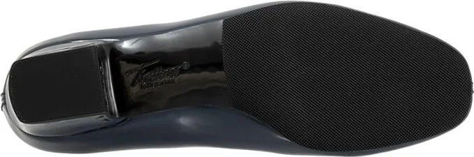 Trotters Doris Women's 1-2 inch heel Shoes Navy Patent : 9 N (AA), Leather - Image 3