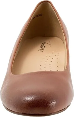 Trotters Dream High Women's Heels Luggage : 9 N (AA), Leather - Image 5