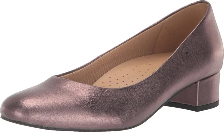Trotters Dream Womens Pump 7 CD US PewterMetallic