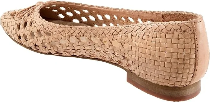 Trotters Edith Women's Flat Shoes Sand : 6 W (D), Leather - Image 4