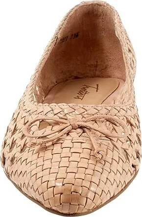 Trotters Edith Women's Flat Shoes Sand : 6 W (D), Leather - Image 5
