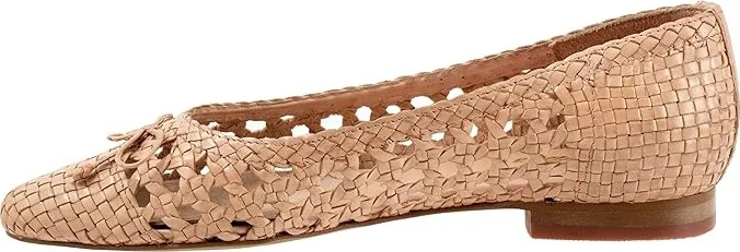 Trotters Edith Women's Flat Shoes Sand : 6 W (D), Leather - Image 6