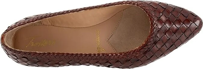 Trotters Emmie Women's Flat Shoes Cognac : 7.5 N (AA), Leather - Image 2