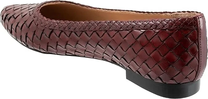 Trotters Emmie Women's Flat Shoes Sangria : 10 W (D), Leather - Image 4
