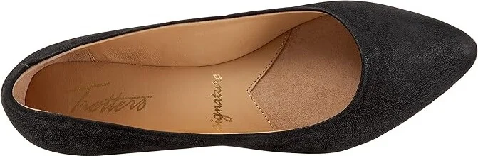 Trotters Estee Women's Slip-on Dress Shoes Black Nubuck : 6 W (D) - Image 2
