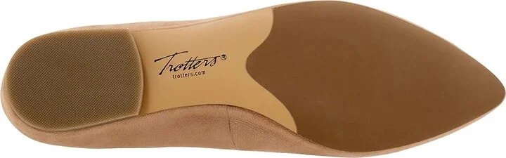 Trotters Estee Women's Slip-on Dress Shoes Taupe Nubuck : 8.5 N (AA) - Image 3