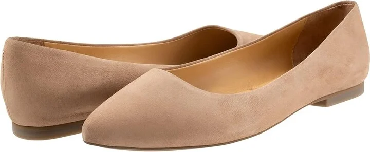 Trotters Estee Women's Slip-on Dress Shoes Taupe Nubuck : 8.5 N (AA)