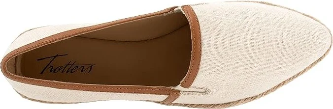 Trotters Estelle Women's Flat Shoes Natural Canvas : 12 M (B) - Image 2