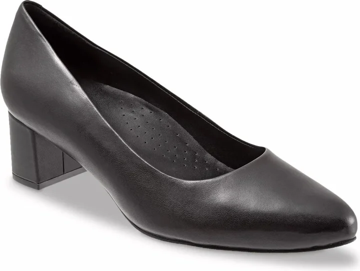 Trotters Extra Wide Width Kari Pump