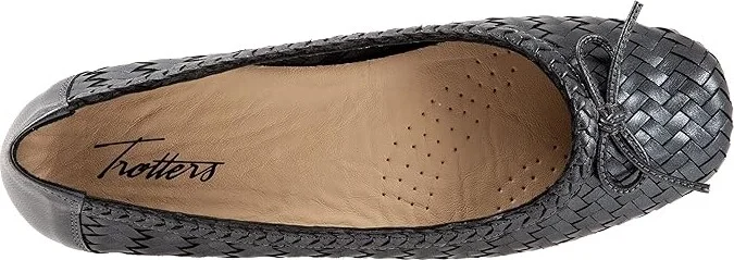 Trotters Gillian Women's Shoes Grey Metallic : 11 M (B), Leather - Image 2