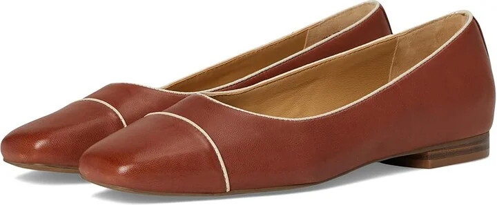 Trotters Harbor Women's Flat Shoes Luggage : 12 WW (EE), Leather/Rubber