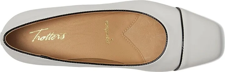 Trotters Harbor Women's Flat Shoes White : 9.5 WW (EE), Leather/Rubber - Image 2