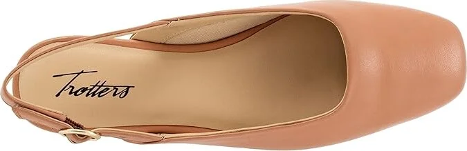 Trotters Holly Women's Flat Shoes Blush : 5.5 M (B), Leather - Image 2
