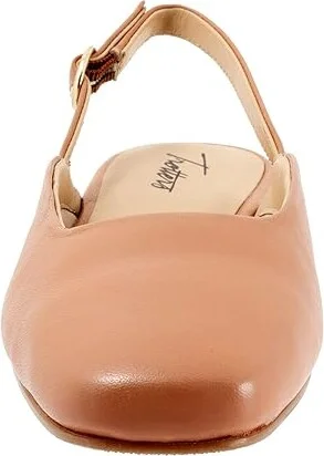 Trotters Holly Women's Flat Shoes Blush : 5.5 M (B), Leather - Image 5