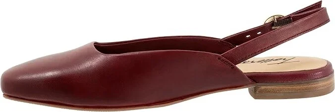Trotters Holly Women's Flat Shoes Sangria : 8 W (D), Leather - Image 5