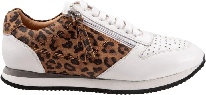 Trotters Infinity Sneaker - Image 4