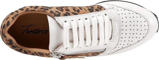 Trotters Infinity Women's Shoes White Tan Cheetah : 8 W (D), Leather - Image 2