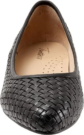 Trotters Jade High Women's Heels Black : 8 N (AA), Leather - Image 5