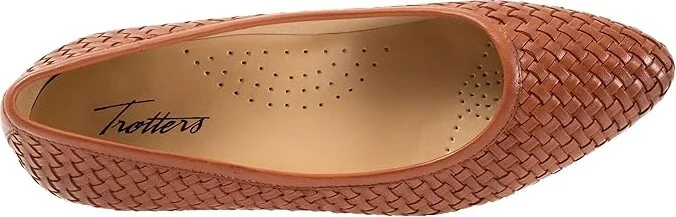 Trotters Jade High Women's Heels Luggage : 7 N (AA), Leather - Image 2