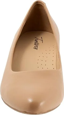 Trotters Kari Women's 1-2 inch heel Shoes Nude/Natural : 10 N (AA), Leather - Image 5