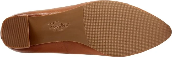 Trotters Kenzie High Women's Heels Luggage : 9 N (AA) - Image 3