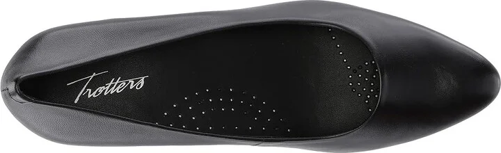 Trotters Kiera Women's 1-2 inch heel Shoes Black Soft Leather : 6 N (AA) - Image 3