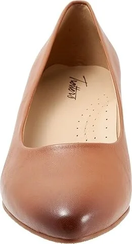 Trotters Kiera Women's 1-2 inch heel Shoes Luggage : 6.5 M (B), Leather - Image 5