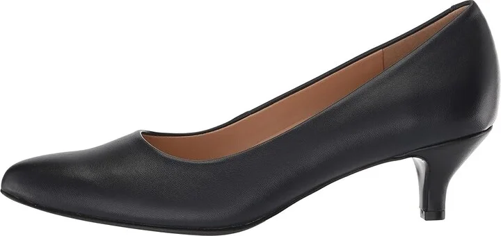 Trotters Kiera Women's 1-2 inch heel Shoes Navy Soft Leather : 7 N (AA) - Image 7