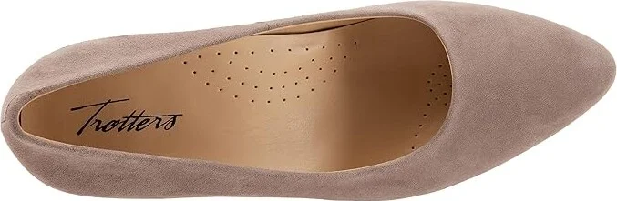 Trotters Kiera Women's 1-2 inch heel Shoes Taupe Suede : 9 W (D) - Image 2