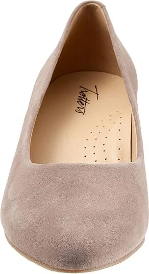 Trotters Kiera Women's 1-2 inch heel Shoes Taupe Suede : 9 W (D) - Image 5