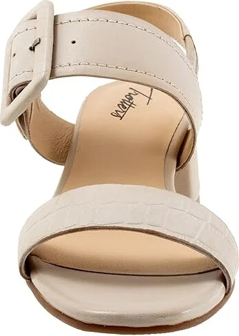 Trotters Laila Women's Shoes Ivory : 7.5 M (B), Leather - Image 5