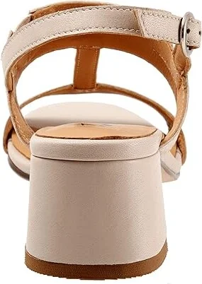 Trotters Larissa Women's Shoes Ivory : 10.5 M (B), Leather - Image 4