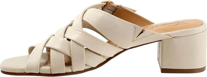 Trotters Lauri Women's Sandals Ivory : 9 W (D), Leather - Image 5